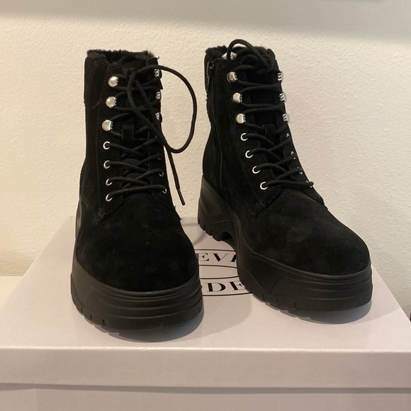 Steve Madden Maximo Boots - Picture 1 of 7